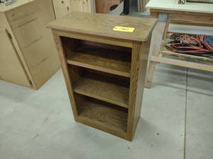 lot 162 image: Shelf Unit, 26x13x40...