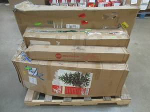 lot 48 image: Large Pallet Of Miscellaneous Christmas Trees, Some may be missing parts or have small damage, be mispackaged, or be in nice condition. These Items were online returns with shipping damage. (See Photos) - SOLD AS IS