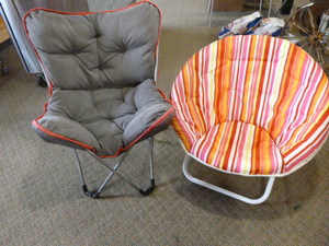 2 Folding Outdoor Patio Chairs