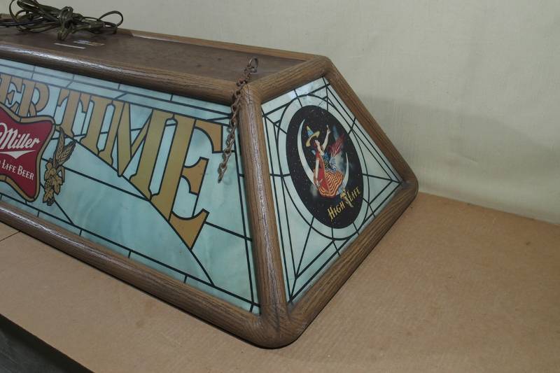 Vintage miller high life pool store table light