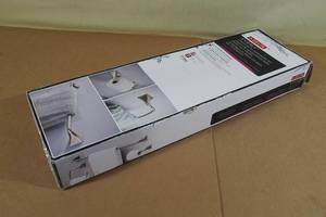 lot 190 image: Delta Everly 3-Piece Hardware Kit -Brushed Nickel