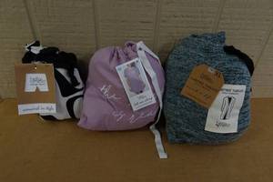 lot 42 image: V-Neck Sleep Shirt with Long Cardigan and Lounge Shorts -LXL