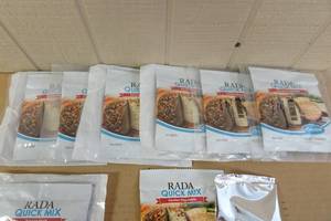 lot 58 image: 8 Rada Quick Mix Cheese Ball Seasoning -Garden VegetableTuscan Herb