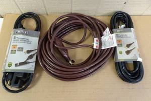 lot 67 image: Assorted IndoorOutdoor Extension Cords