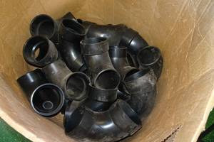 lot 75 image: 22 4 ABS 90 Degree Elbows