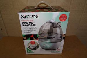 lot 90 image: Nizoni Portable Cool Mist Humidifier