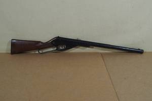 lot 213 image: Vintage Daisy No 102 Model 36 Lever Action BB Gun Rifle - Pre 1958 - Plymouth Michigan