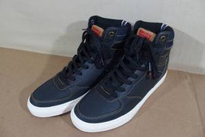 lot 215 image: Levis High Top Sneakers -Mens 10.5