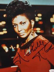 Star Treks Lt Uhura Nichelle Nichols Autographed Photo with COA