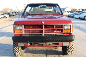 lot 1 image: 1989 Dodge Dakota Sport Convertible 4x4 - VERY RARE FACTORY CONVERTIBLE