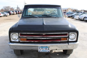 lot 2 image: 1968 Chevrolet C10