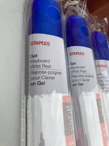 lot 149 image: Gel Keyboard Wrist Rests