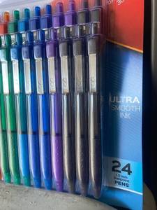 lot 21 image: Papermate Colored Pens