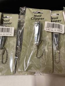 lot 141 image: Bulk Nail Clippers