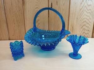 lot 24 image: Fenton Colonial Blue Hobnail Basket, Toothpick Holder, and Trumpet Vase