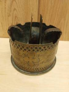 lot 43 image: World War 1 Trench Art Ashtray Cigar Holder made from 917 Shell