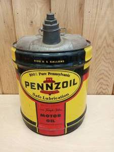 lot 81 image: Vintage 5 Gallon Penzoil Motor Oil Can