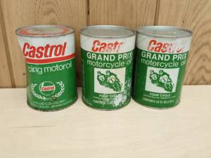 lot 99 image: Vintage Castrol Grand Prix Motorcycle 1 Quart Oil Cans