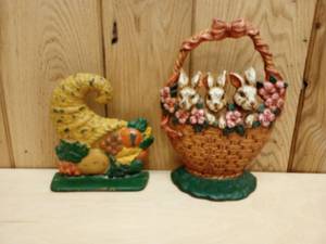 lot 181 image: Antique Cast Iron Door Stops Basket Flowers and Cornucopia