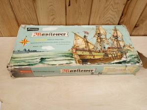 lot 192 image: Groupner Balsawood Mayflower Model Kit