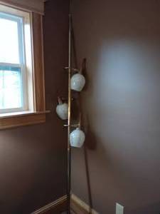 lot 155 image: Mid Centry Modern Pole lamp