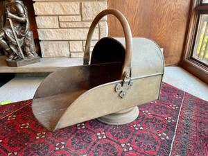 Old Vintage Copper Coal Bucket