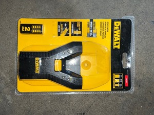 Dewalt 1-12 in. Stud Finder