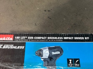 18V LXT Sub-Compact Lithium-Ion Brushless Cordless Impact Driver Kit (1.5Ah)