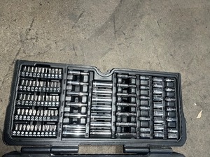 Mechanics Tool Set (210-Piece)