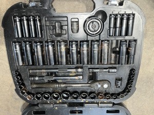 38 in. Drive 100-Position Universal SAE and Metric Mechanics Tool Set (60-Piece)