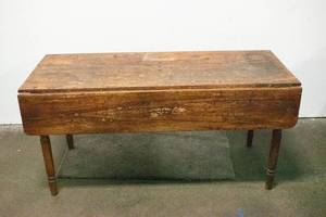 lot 80 image: Antique Long Wood Dining Table With Drop Leaves