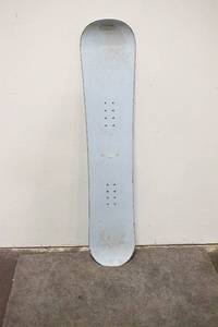 lot 57 image: Baby Blue Camo Bad Girls FR144 Snowboard