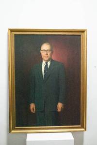 lot 179 image: Large J.R. Essig Untitled Portrait Oil on Canvas Original Painting