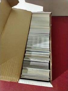 Full Baseball Card Box - Nice Mix