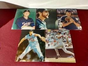 (5) Glossy 8x10 Twins Photos