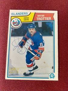Autographed Bryan Trottier Card