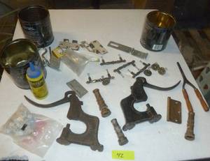 lot 42 image: Lot of vintage hardware