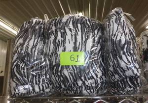 lot 62 image: Pack of 12 lined leggings - Black white grey