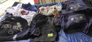 lot 147 image: Group of 7 kids New sweatshirts and a tiger