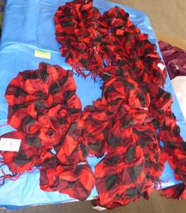 lot 150 image: Lot of 5 New Red and Black Scarfs