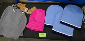 lot 161 image: 8 New Stocking hats