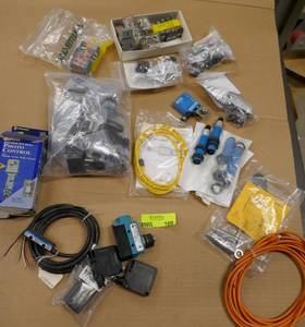 lot 169 image: Group of relays, photo switches, cables, sensors