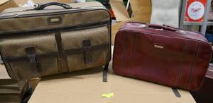 lot 221 image: 2 pieces of soft sided luggage, maroon one is Samsonite