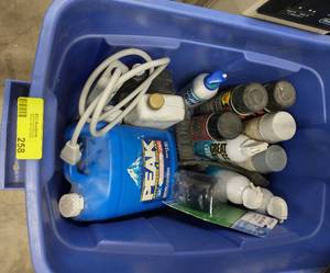 lot 258 image: Tote full of Oils, paints etc