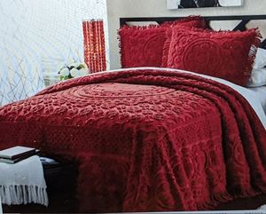lot 275 image: Burgundy Cotton Chenille Bedspread - Queen size