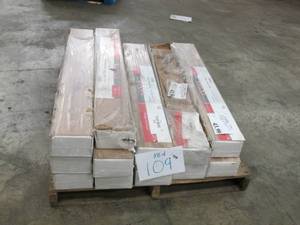 lot 109 image: Roughly 210 Sq Ft (11.8 Boxes) of Mohawk Harmonics Glenview Hickory Laminate Flooring w Attached Underlayment