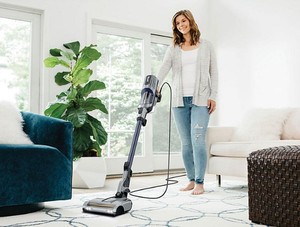 lot 193 image: Shark UltraLight Pet Corded Stick Vacuum w Brushroll HZ255 - Missing Pet Hair Pickup Attachment
