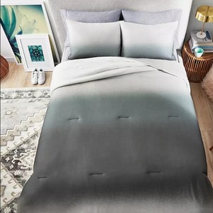 lot 304 image: Members Mark Jersey Ombre Comforter Set - FullQueen - Gray