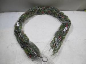 lot 337 image: NEW Vickerman Hanging 6 Foot Garland with Pine Cones and Berries