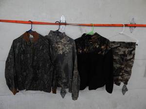 Camo Hunting Clothes Size L-XL